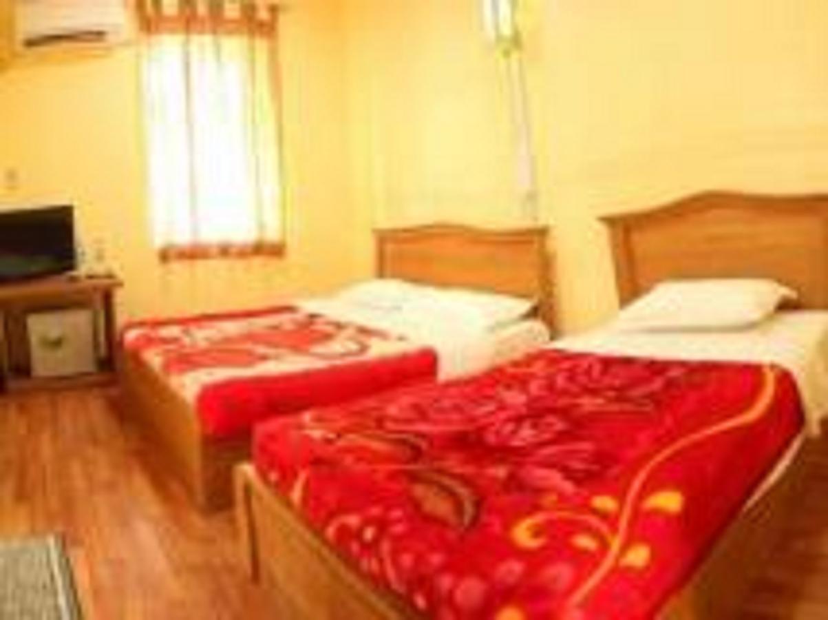 Yee Shin Guest House Hsipaw Exterior photo