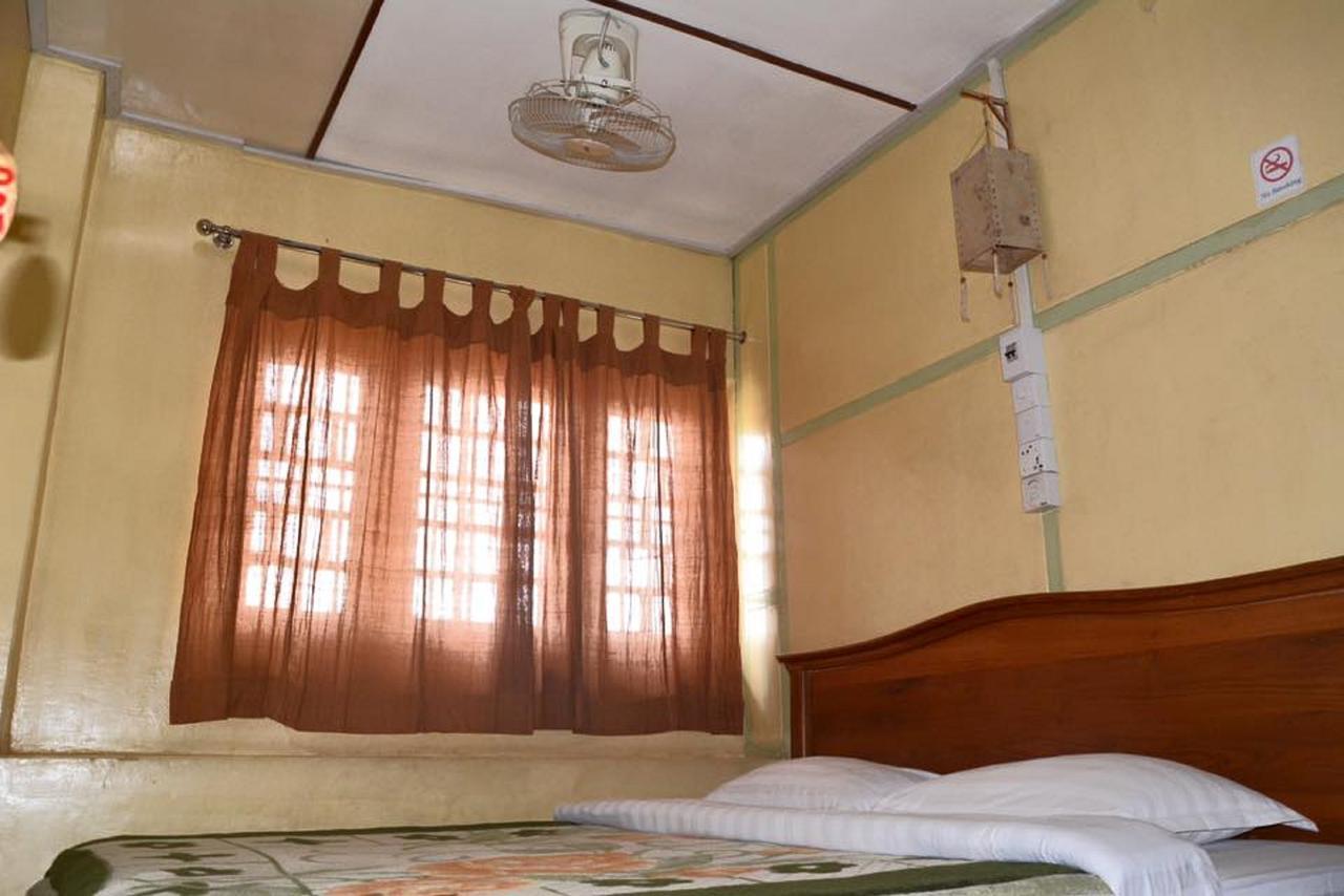 Yee Shin Guest House Hsipaw Exterior photo